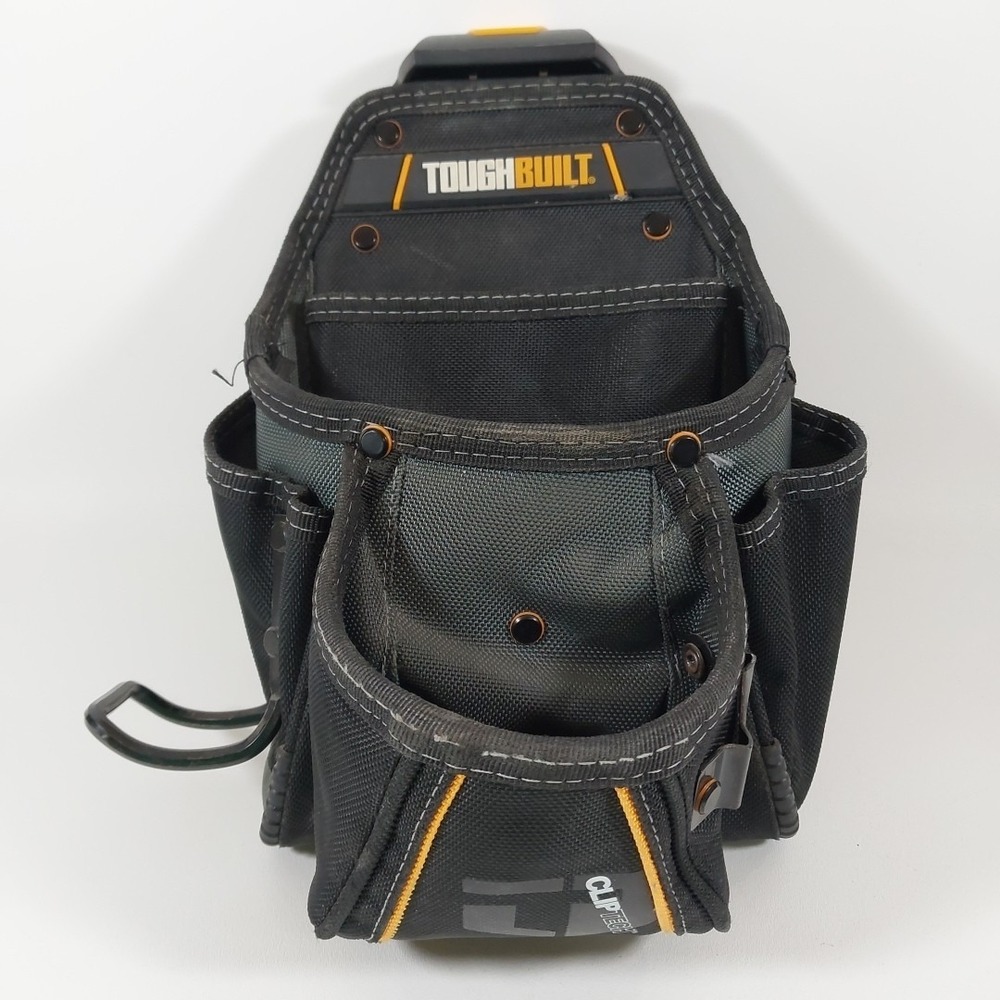 Tough built carpenter pouch Hammer Loop and Belt Clip